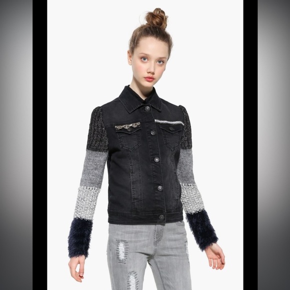 Desigual Exotic Denim Jacket Faux Fur Color Block Knit Sleeves Black Size 36/4 - Picture 15 of 16
